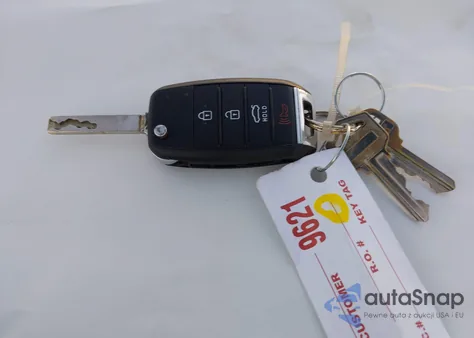 2016 Kia Optima Lx from USA, damaged, VIN 5XXGT4L33GG017323